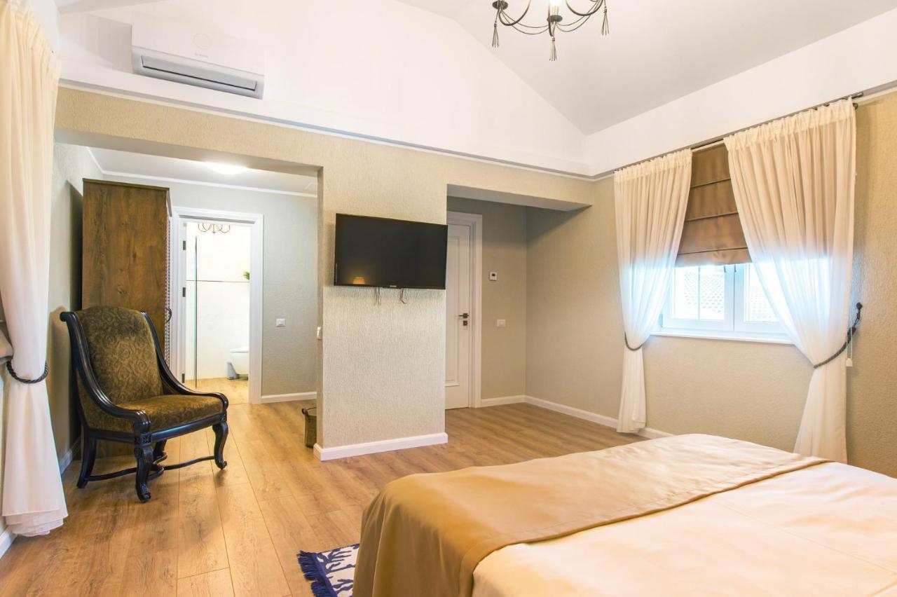 Villa Pool House Mamaia à Năvodari Extérieur photo